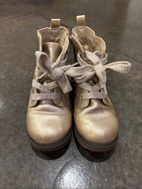 Cat and jack gold girl boots